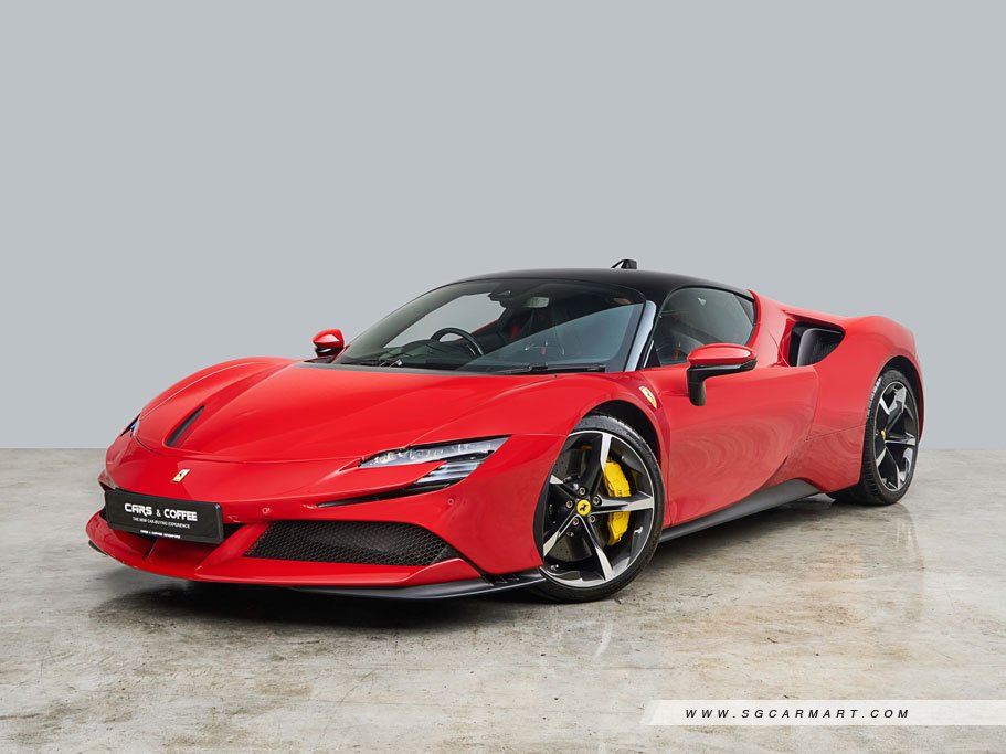 Ferrari SF90 Stradale Plug-in Hybrid 4.0 V8 1