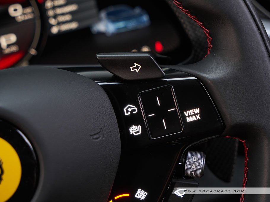 Ferrari SF90 Stradale Plug-in Hybrid 4.0 V8 26