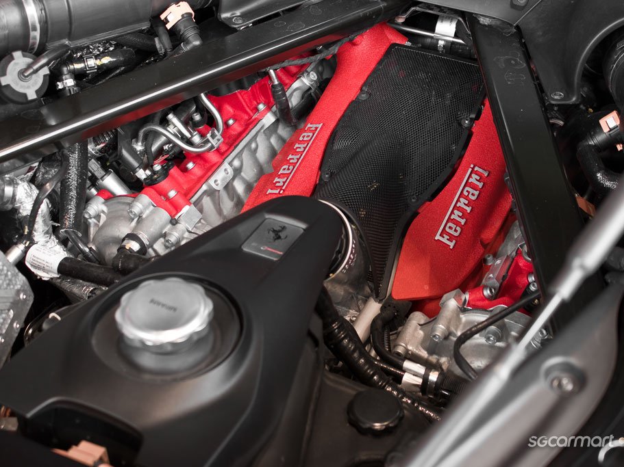 Ferrari SF90 Stradale Plug-in Hybrid 4.0 V8 Assetto Fiorano 81