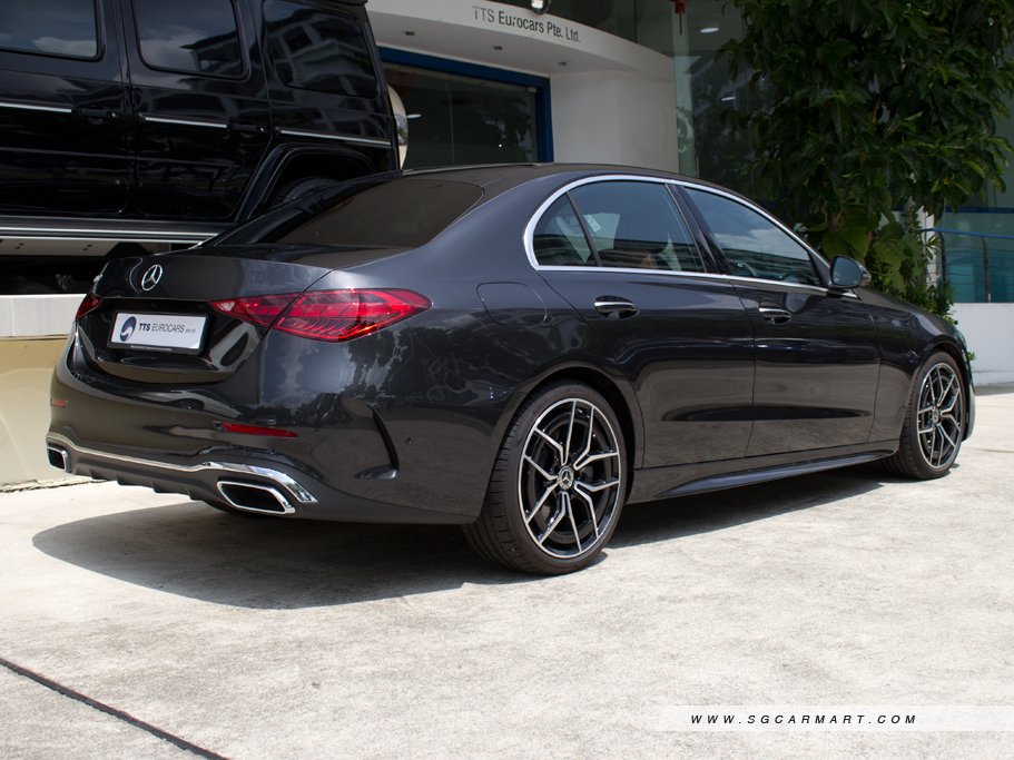https://i.i-sgcm.com/new_cars/cars/21547/21547_g100