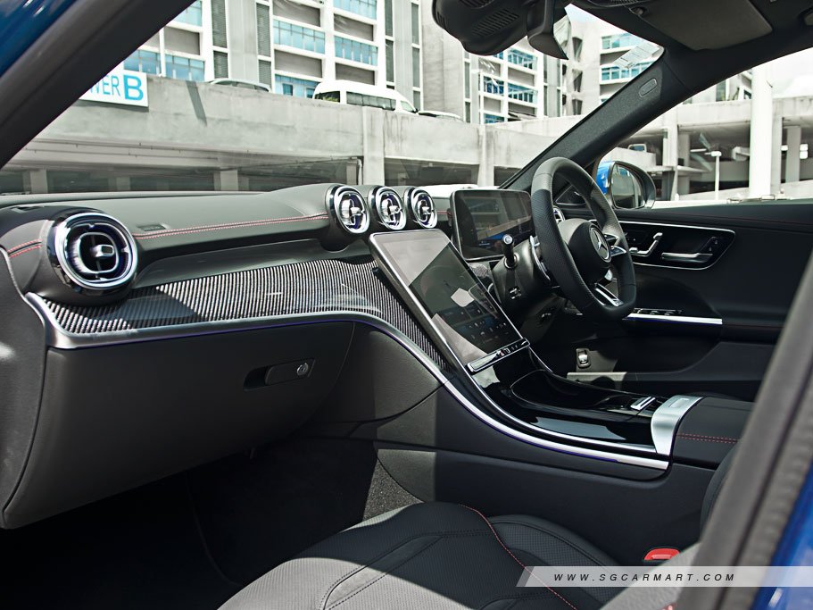https://i.i-sgcm.com/new_cars/cars/21547/21547_g132