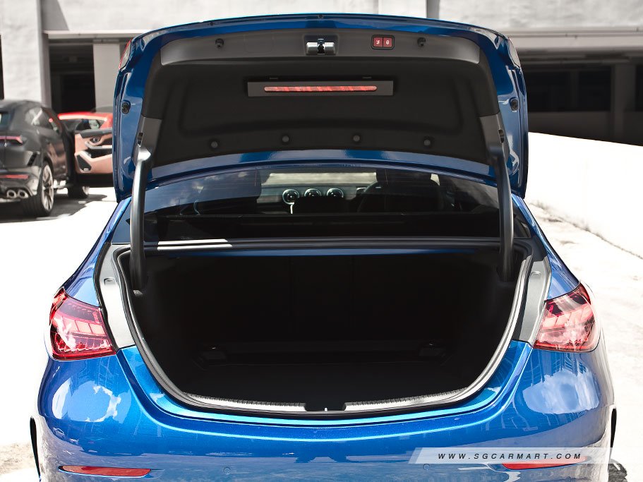 https://i.i-sgcm.com/new_cars/cars/21547/21547_g154