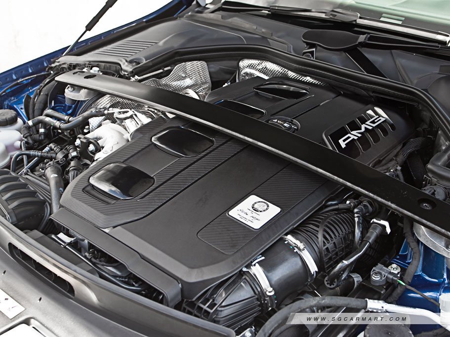 https://i.i-sgcm.com/new_cars/cars/21547/21547_g156