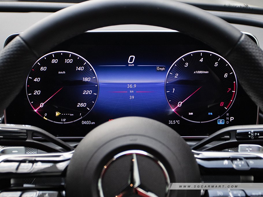 https://i.i-sgcm.com/new_cars/cars/21547/21547_g169
