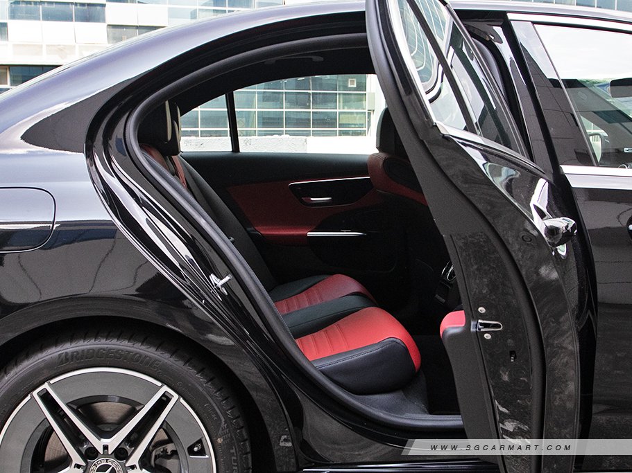 https://i.i-sgcm.com/new_cars/cars/21547/21547_g179