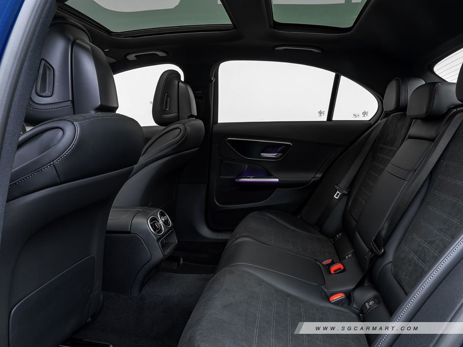 https://i.i-sgcm.com/new_cars/cars/21547/21547_g42