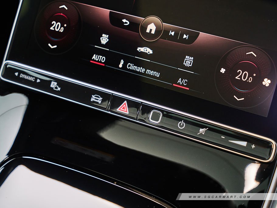 https://i.i-sgcm.com/new_cars/cars/21547/21547_g55