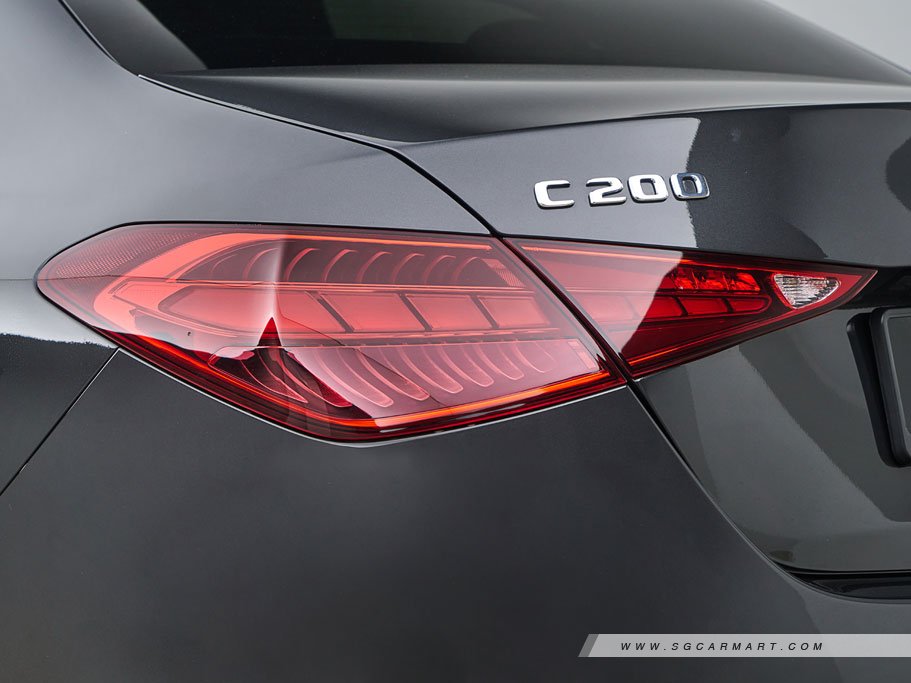 https://i.i-sgcm.com/new_cars/cars/21547/21547_g77