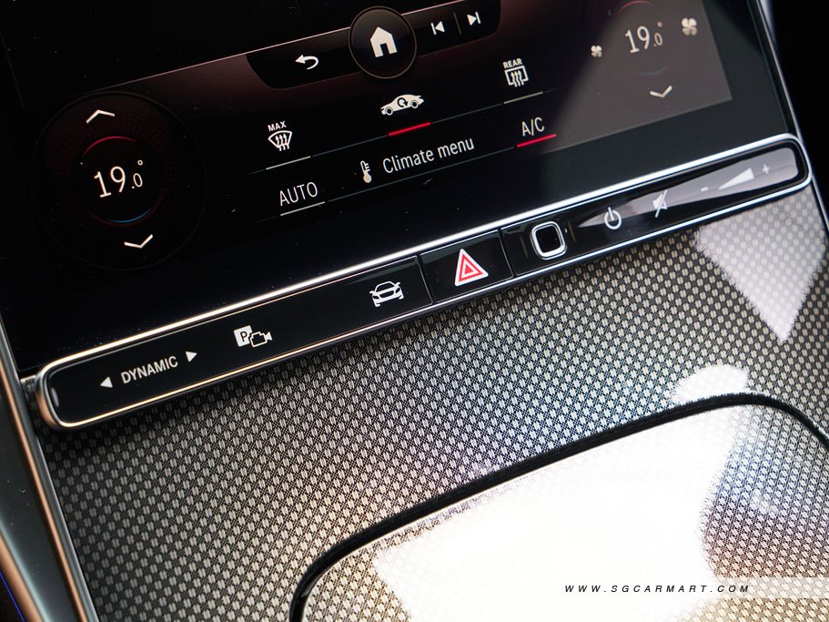 https://i.i-sgcm.com/new_cars/cars/21547/21547_g90