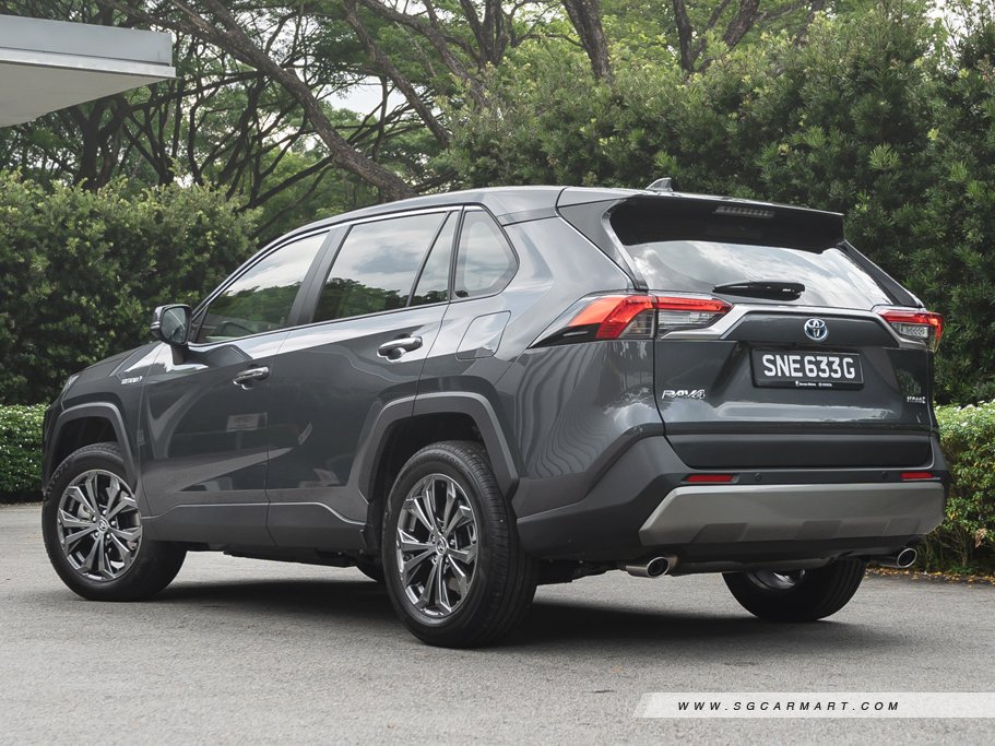 Toyota RAV4 Hybrid 2.5 Premium 18