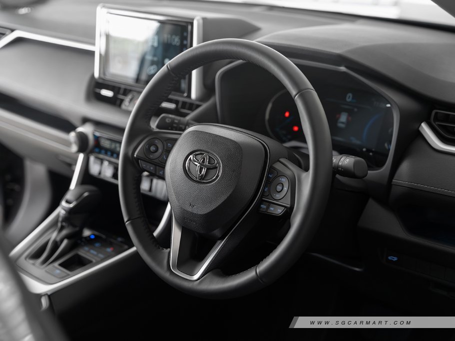 Toyota RAV4 Hybrid 2.5 Premium 28