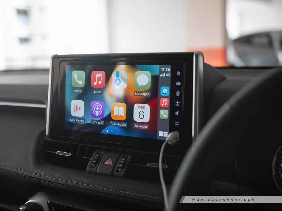 Toyota RAV4 Hybrid 2.5 Premium 38
