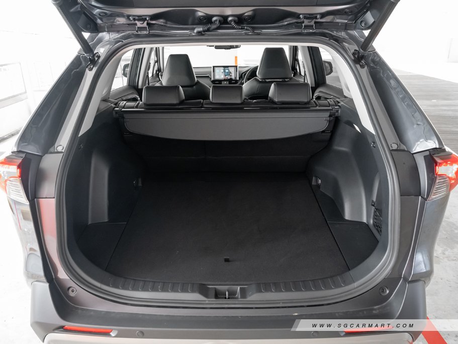 Toyota RAV4 Hybrid 2.5 Premium 49