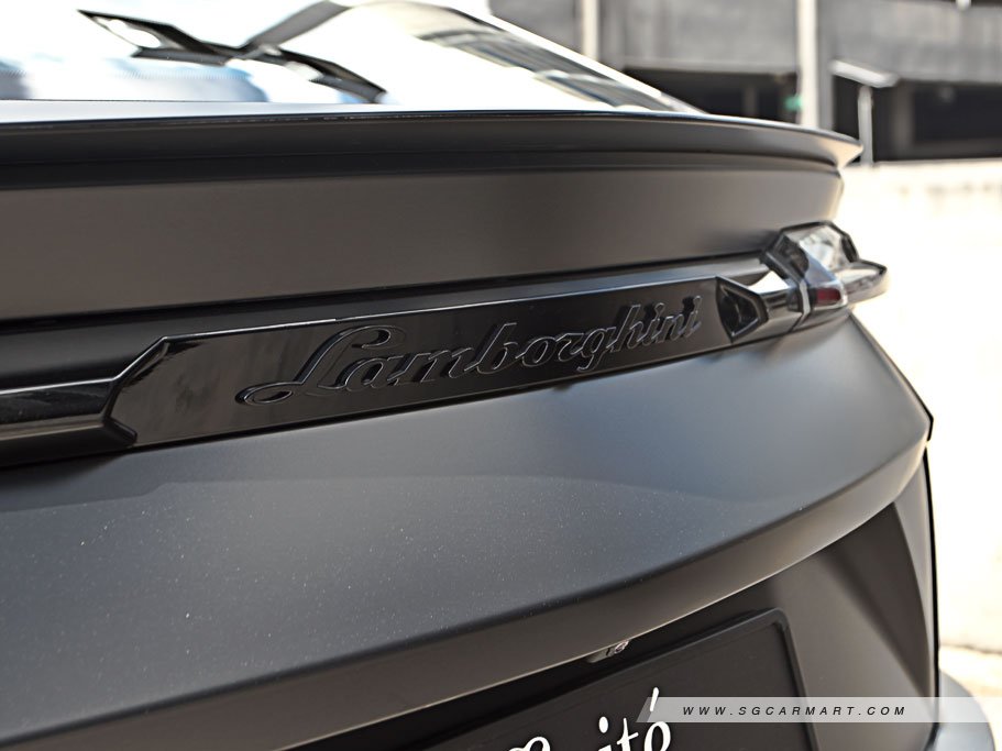 https://i.i-sgcm.com/new_cars/cars/21550/21550_g64