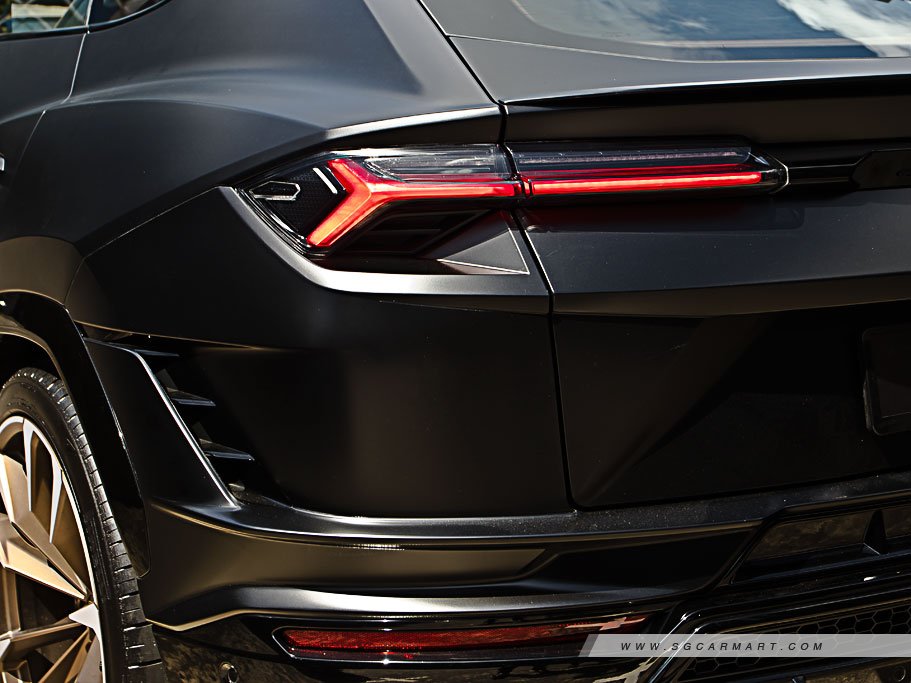 https://i.i-sgcm.com/new_cars/cars/21550/21550_g65