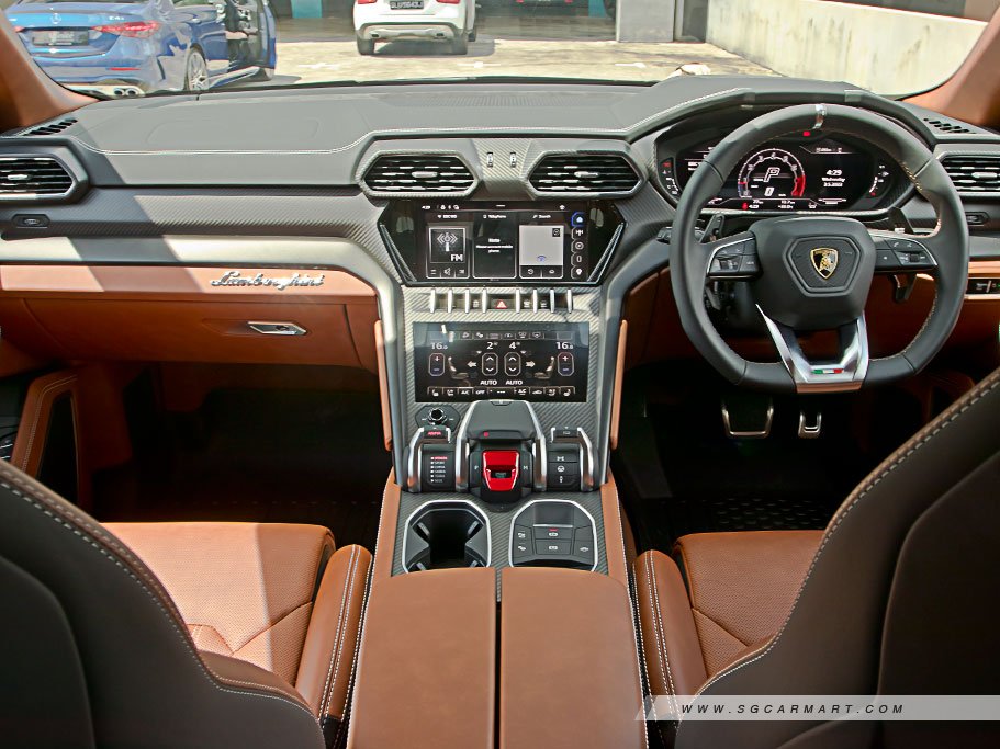 https://i.i-sgcm.com/new_cars/cars/21550/21550_g70