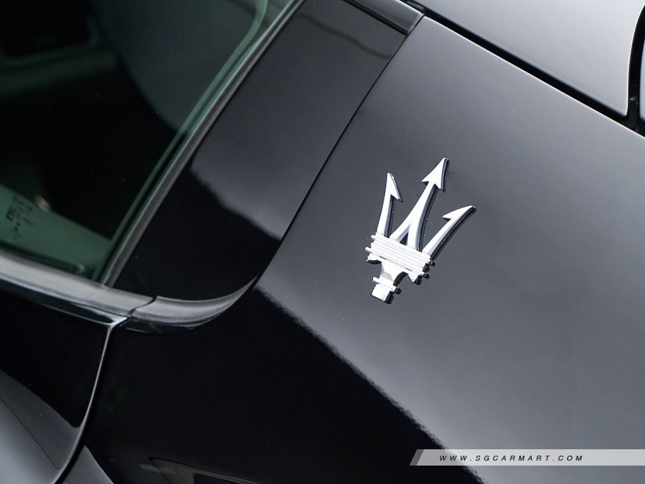 https://i.i-sgcm.com/new_cars/cars/21551/21551_g20