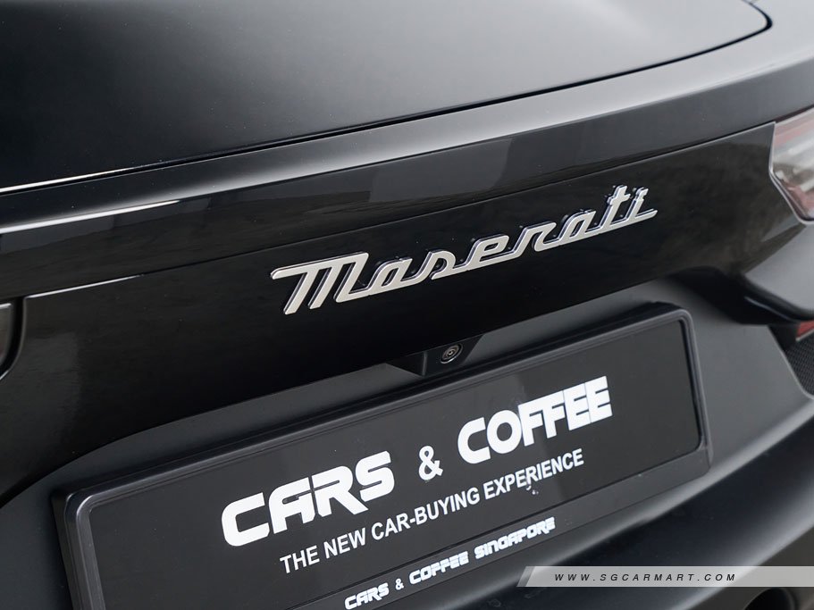 https://i.i-sgcm.com/new_cars/cars/21551/21551_g24