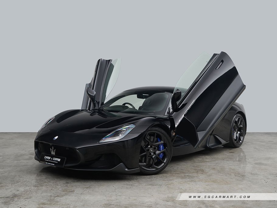 https://i.i-sgcm.com/new_cars/cars/21551/21551_g2