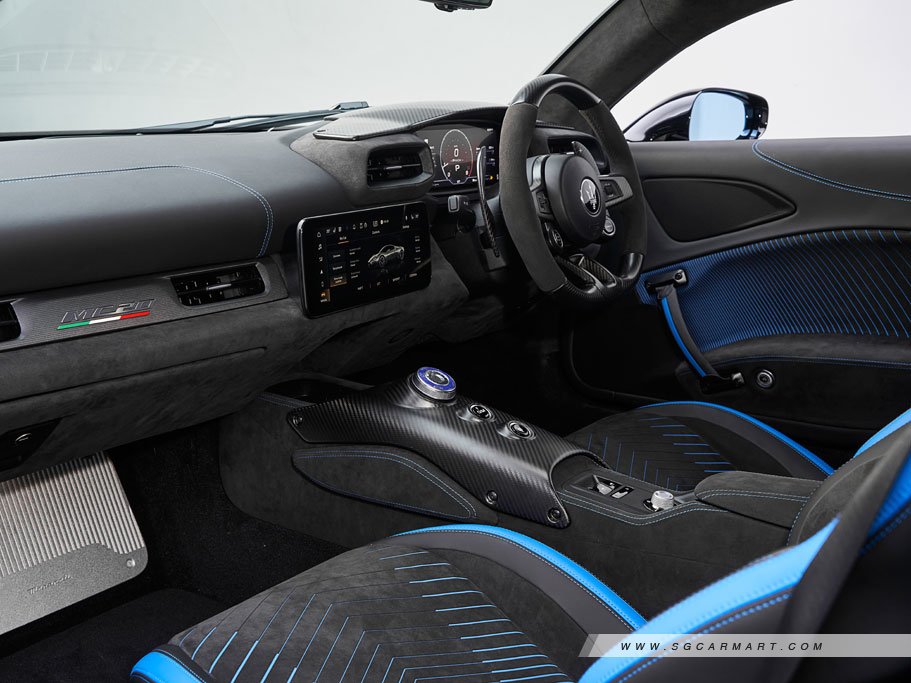 https://i.i-sgcm.com/new_cars/cars/21551/21551_g30