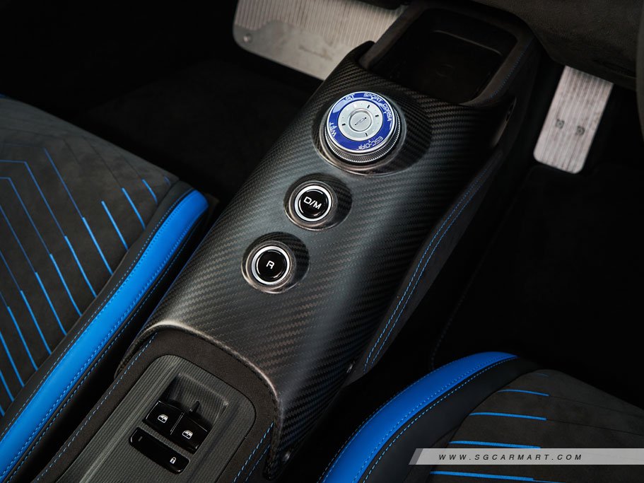 https://i.i-sgcm.com/new_cars/cars/21551/21551_g41
