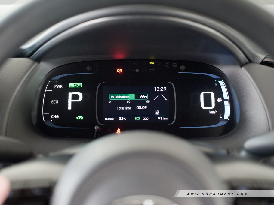 https://i.i-sgcm.com/new_cars/cars/21552/21552_g38