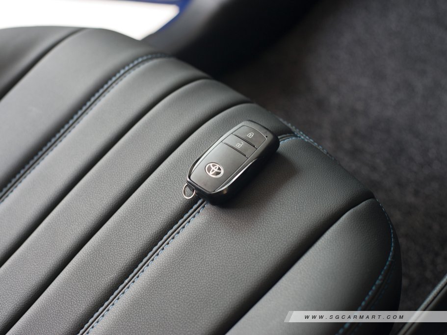 https://i.i-sgcm.com/new_cars/cars/21552/21552_g55