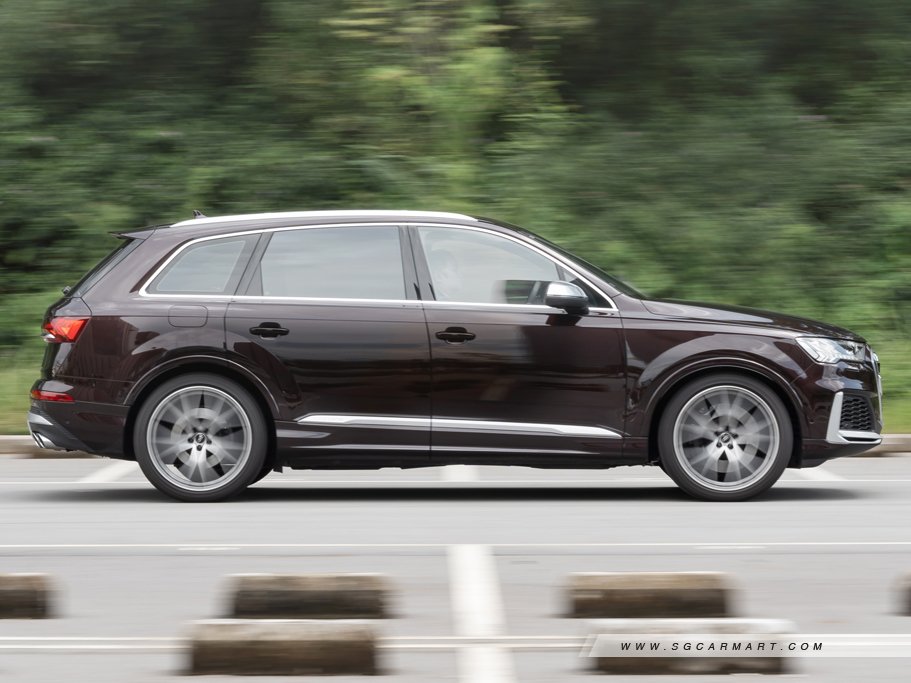 https://i.i-sgcm.com/new_cars/cars/21554/21554_g23