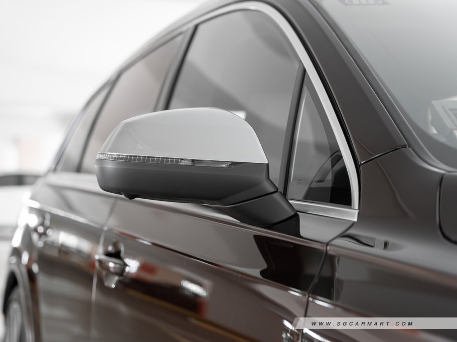 https://i.i-sgcm.com/new_cars/cars/21554/21554_g28
