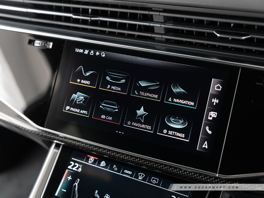 https://i.i-sgcm.com/new_cars/cars/21554/21554_g40