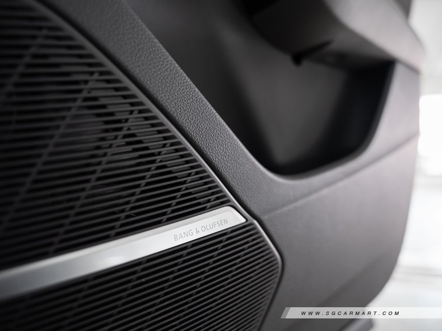 https://i.i-sgcm.com/new_cars/cars/21554/21554_g58