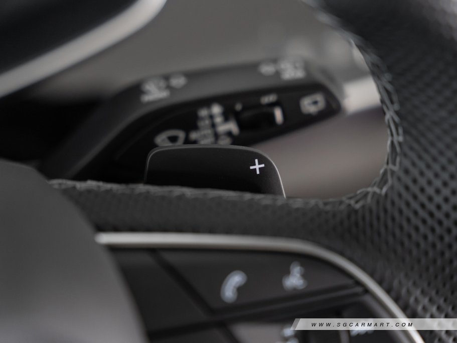 https://i.i-sgcm.com/new_cars/cars/21554/21554_g61