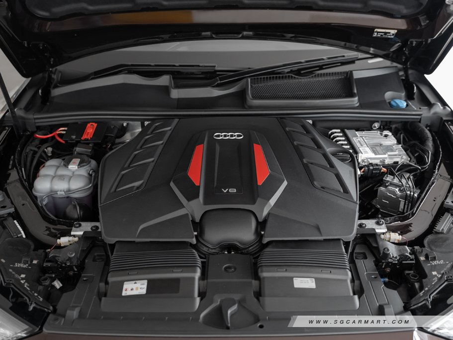 https://i.i-sgcm.com/new_cars/cars/21554/21554_g73