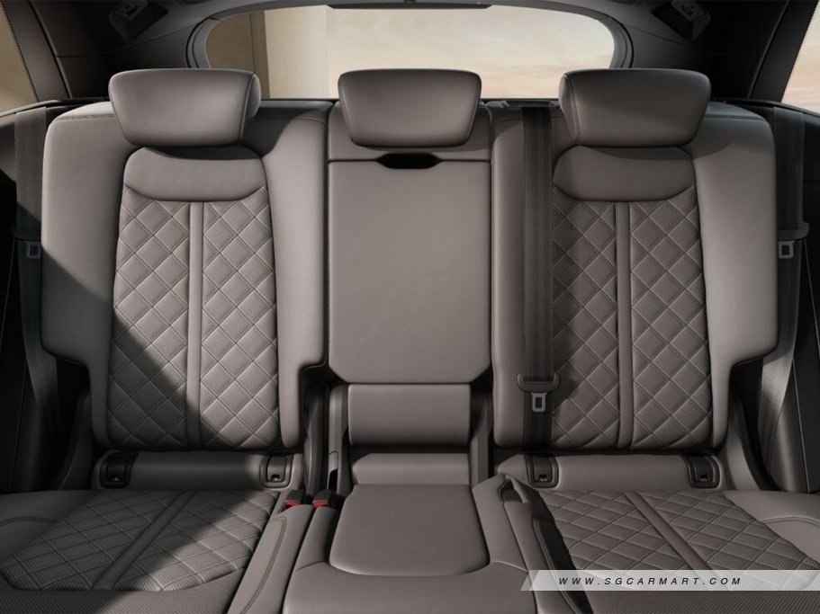 https://i.i-sgcm.com/new_cars/cars/21554/21554_g97