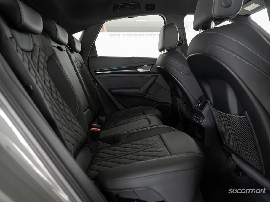 https://i.i-sgcm.com/new_cars/cars/21555/21555_g65