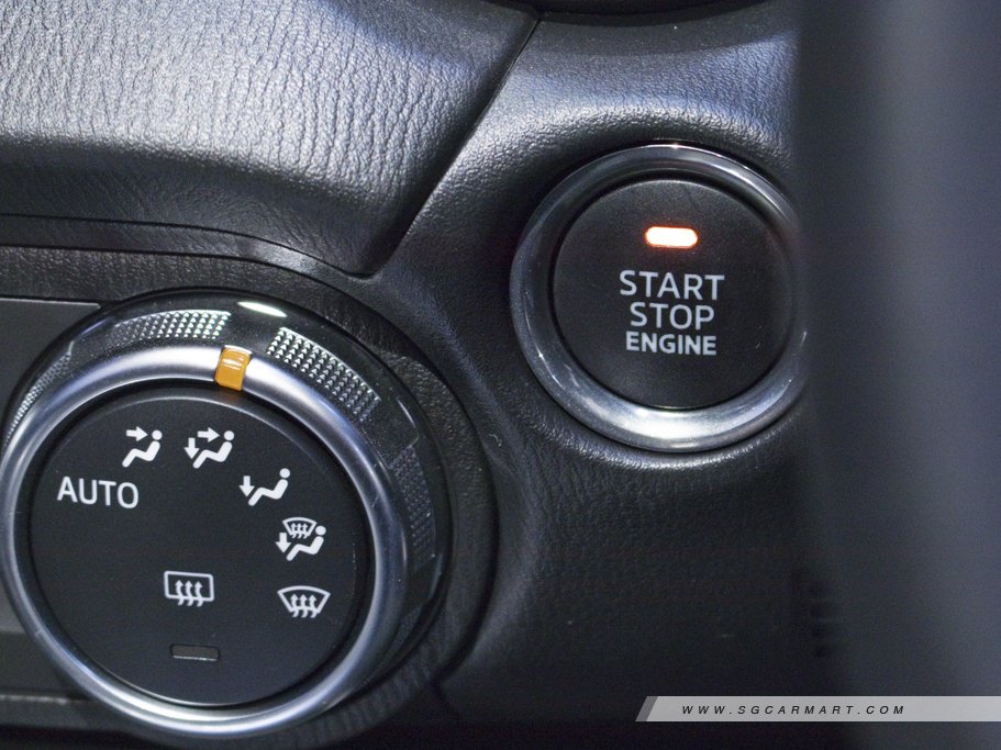 https://i.i-sgcm.com/new_cars/cars/21557/21557_g23