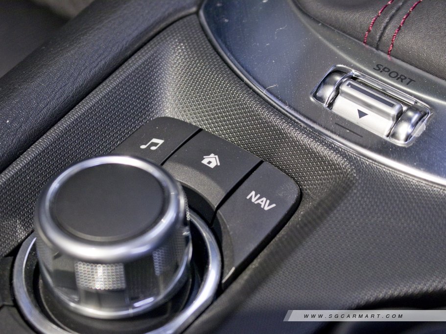 https://i.i-sgcm.com/new_cars/cars/21557/21557_g28