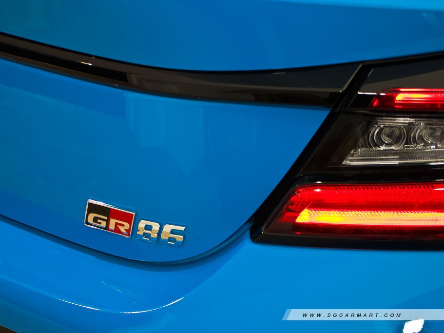 https://i.i-sgcm.com/new_cars/cars/21563/21563_g12