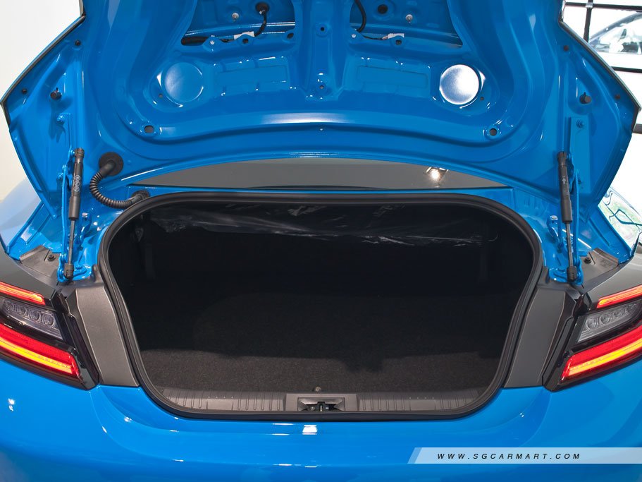https://i.i-sgcm.com/new_cars/cars/21563/21563_g28