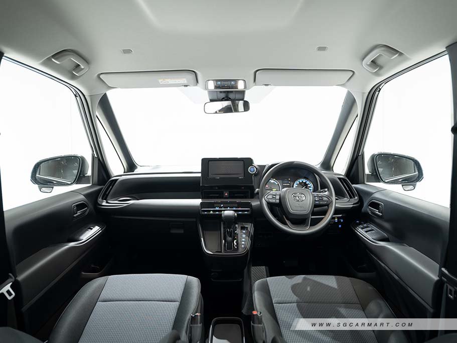 https://i.i-sgcm.com/new_cars/cars/21564/21564_g8