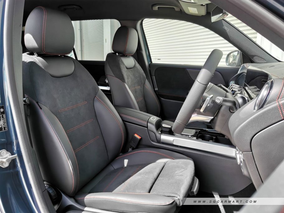 https://i.i-sgcm.com/new_cars/cars/21567/21567_g25