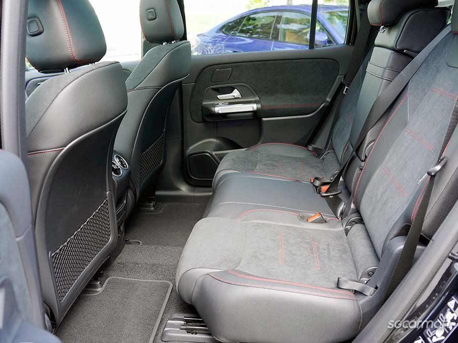 https://i.i-sgcm.com/new_cars/cars/21567/21567_g33