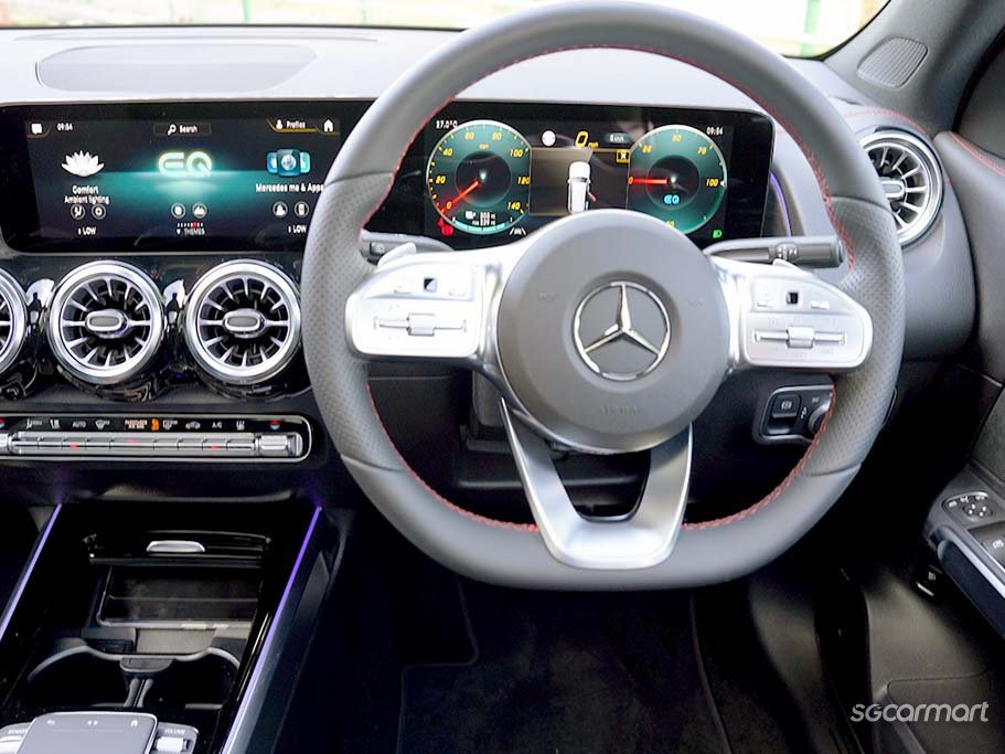 https://i.i-sgcm.com/new_cars/cars/21567/21567_g39