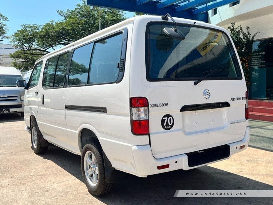 https://i.i-sgcm.com/new_cars/cars/21570/21570_g4