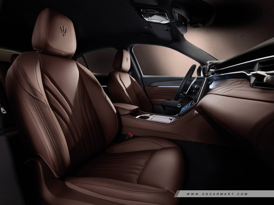 https://i.i-sgcm.com/new_cars/cars/21571/21571_g20