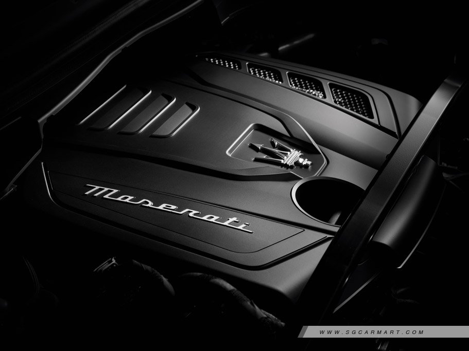https://i.i-sgcm.com/new_cars/cars/21571/21571_g23