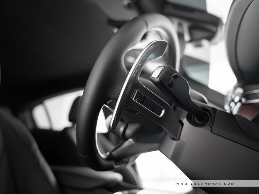 https://i.i-sgcm.com/new_cars/cars/21571/21571_g38