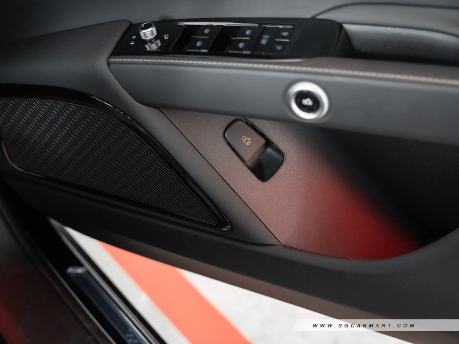 https://i.i-sgcm.com/new_cars/cars/21571/21571_g45