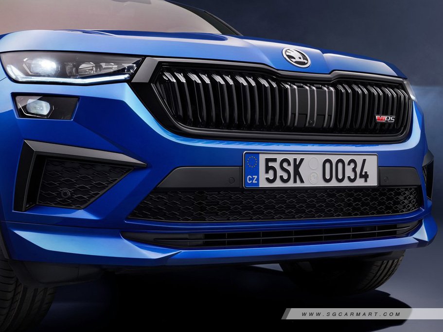 https://i.i-sgcm.com/new_cars/cars/21575/21575_g7