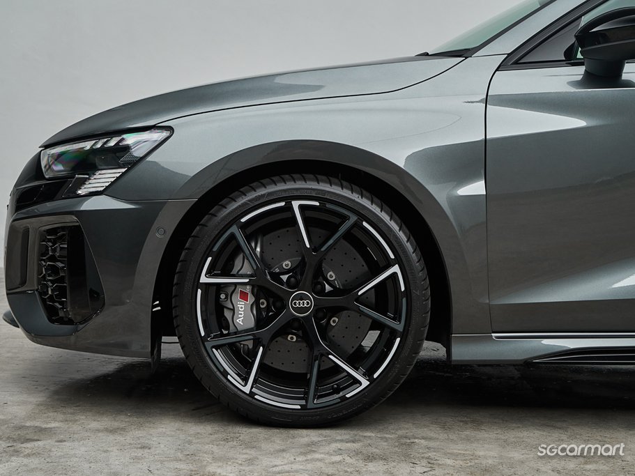 https://i.i-sgcm.com/new_cars/cars/21581/21581_g11